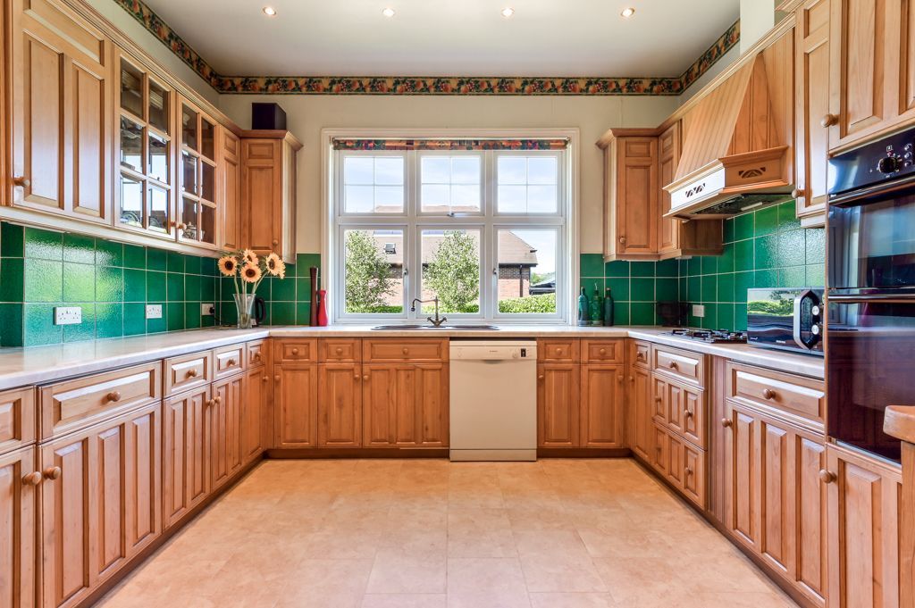 Additional image 10 of 6 bed detached house for saleQuarry Road, Oxted, Surrey RH8