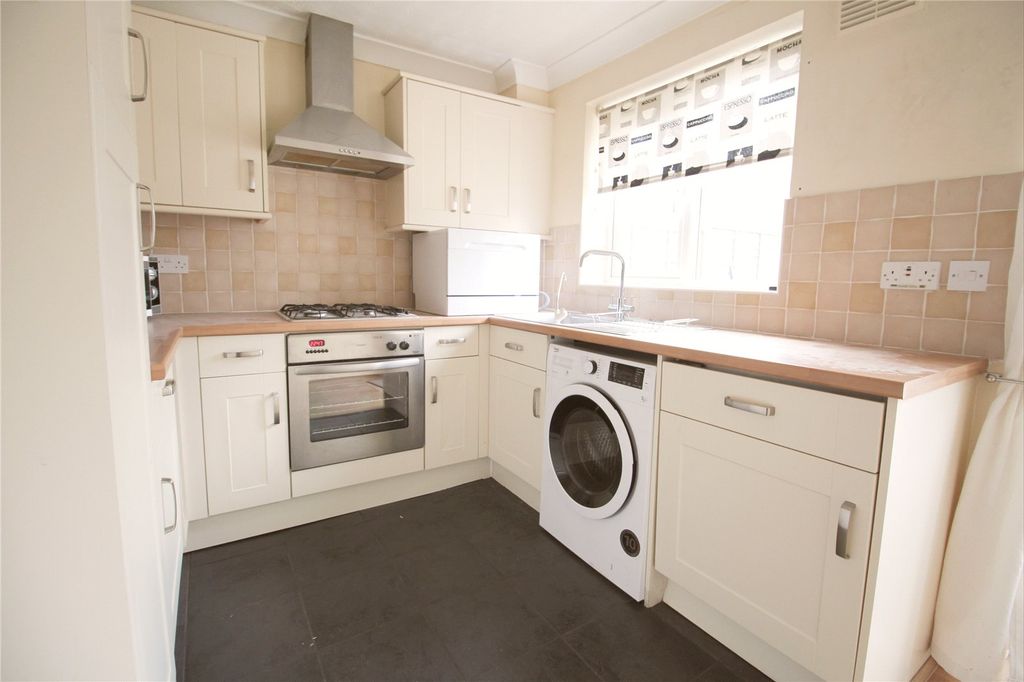 Property photo 3 of 9 Picture No. 07