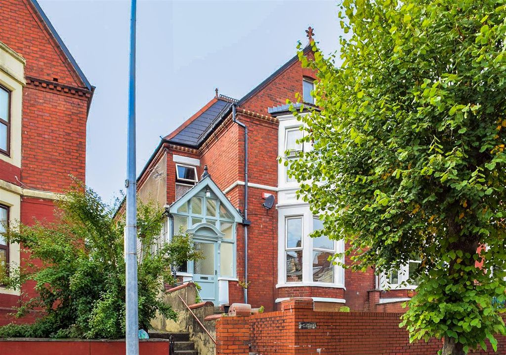 Property photo 1 of 35