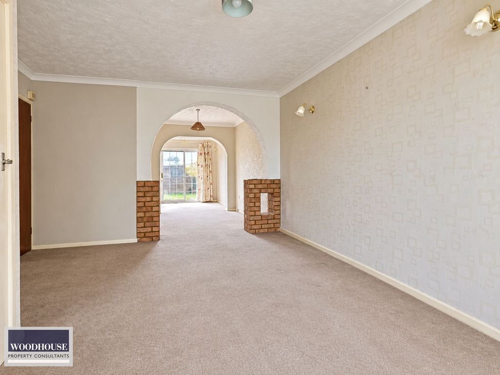 Property photo 3 of 26