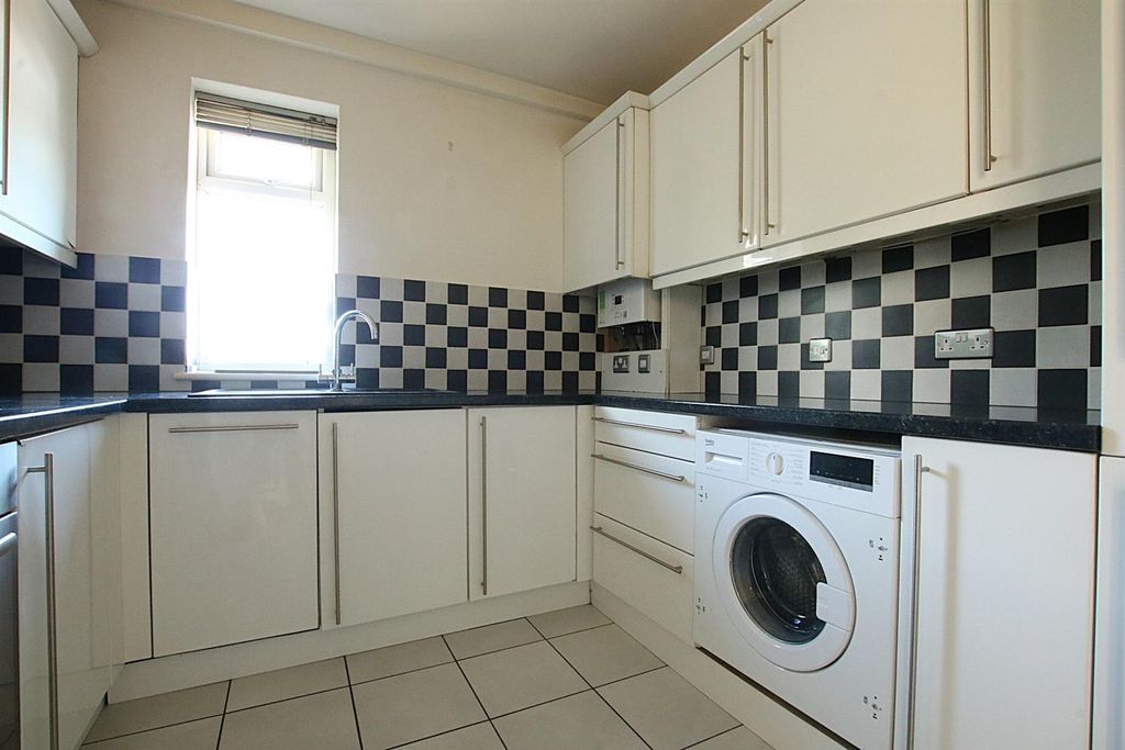 Property photo 3 of 11 Img_0942.Jpg