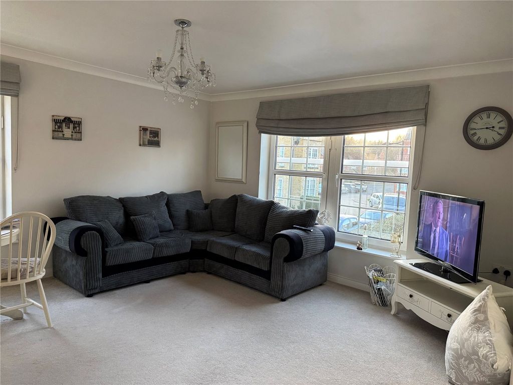 Property photo 2 of 6 Picture No. 02