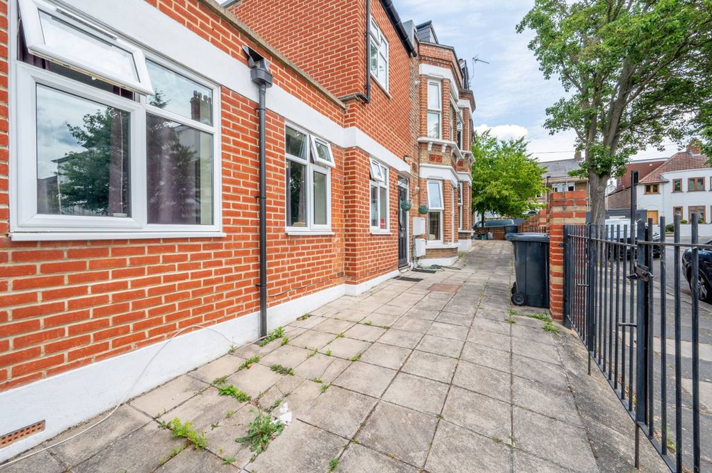 Property photo 2 of 2