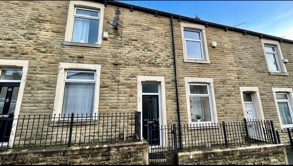 Property photo 1 of 16 Img_8404