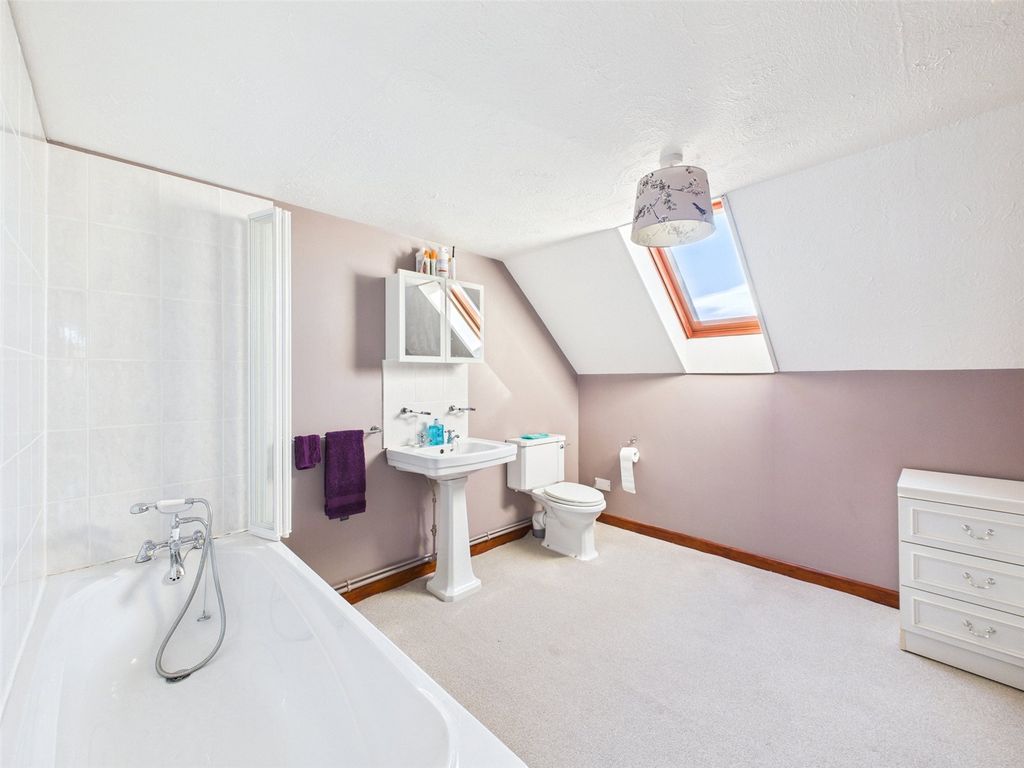 Additional image 15 of 5 bed detached house for saleTaw Vale Avenue, North Tawton, Devon EX20