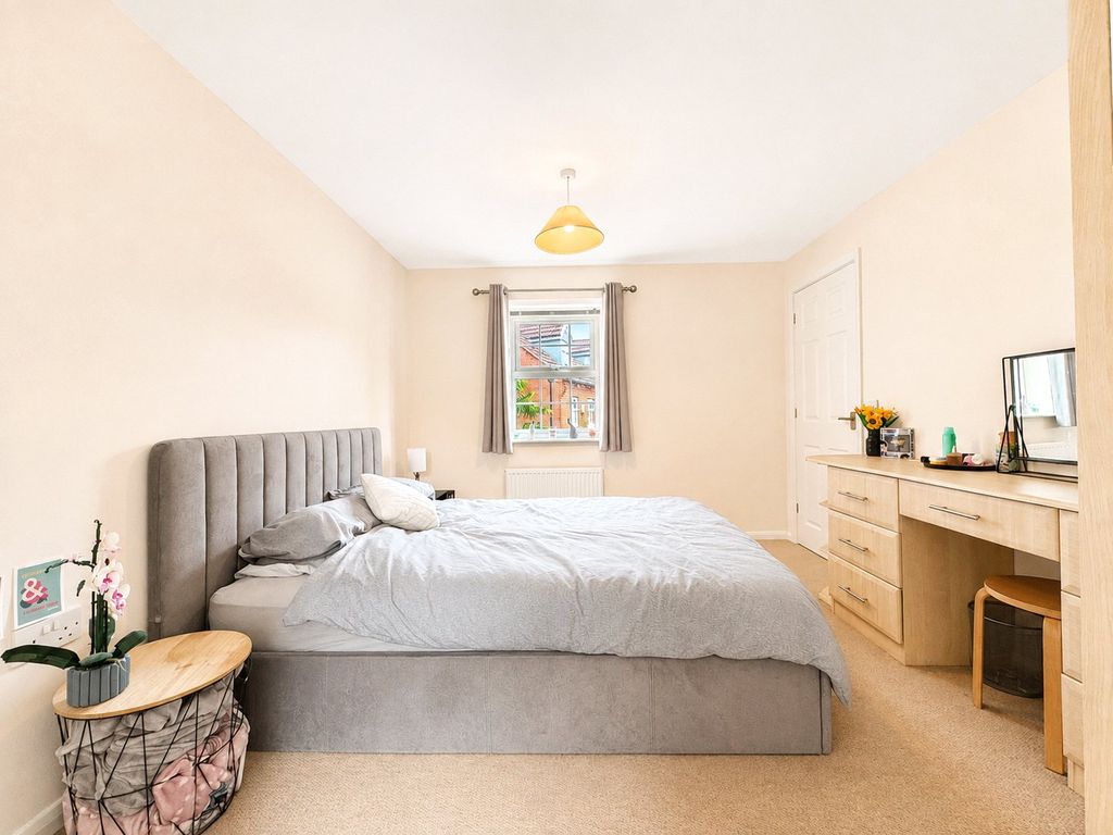 Property photo 3 of 18 Picture No. 25