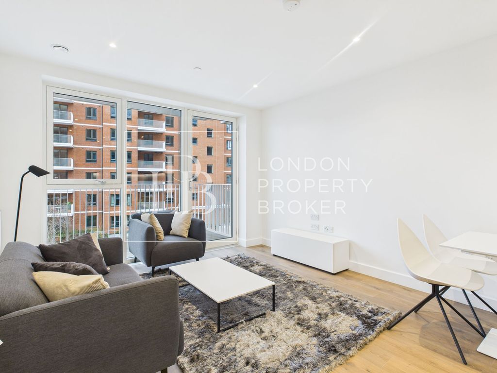 Property photo 2 of 14