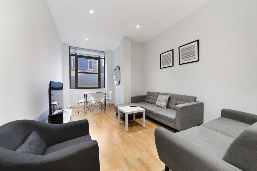 Property photo 3 of 11 Picture No. 08