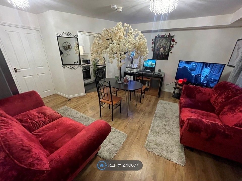 Property photo 2 of 5