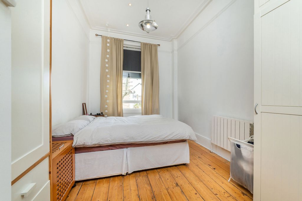 Property photo 3 of 8