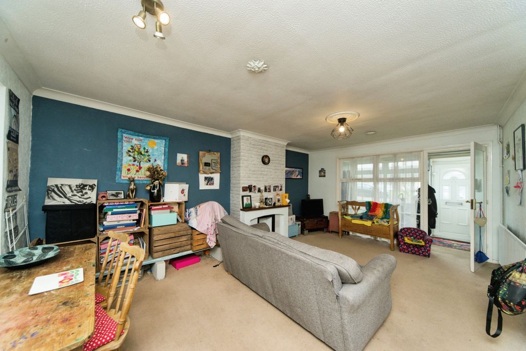 Property photo 3 of 27 Photography