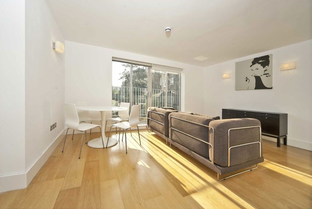 Property photo 2 of 7