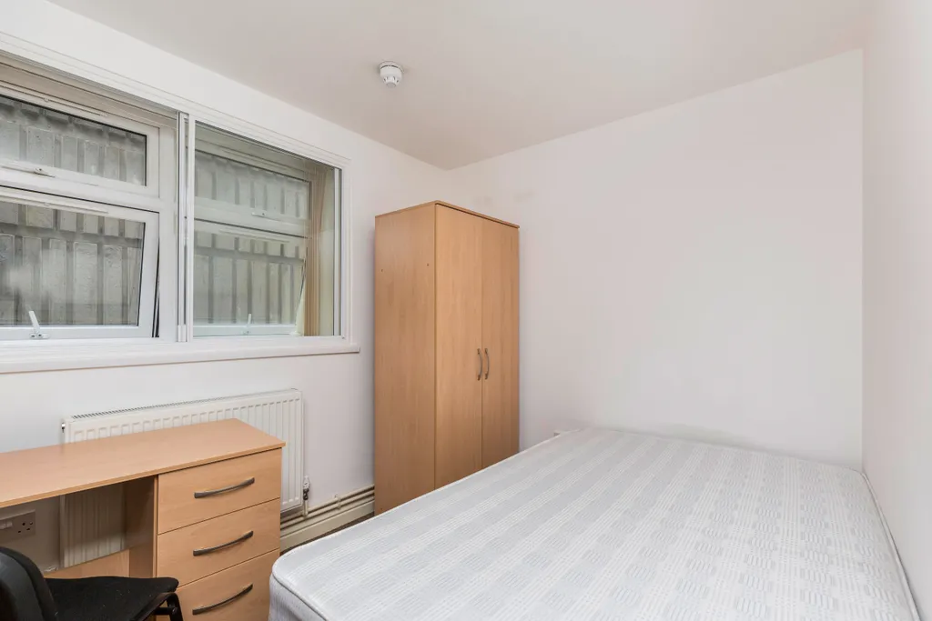 Third Floor 1 Guildhall Walk, Portsmouth PO1 - View 6