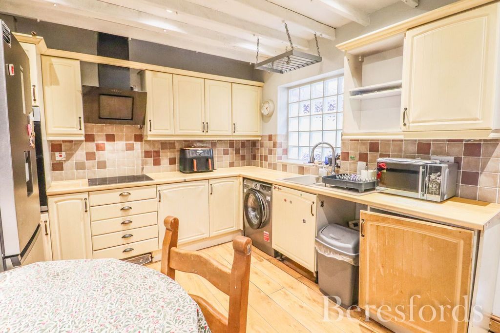 Property photo 2 of 11 Picture No. 09