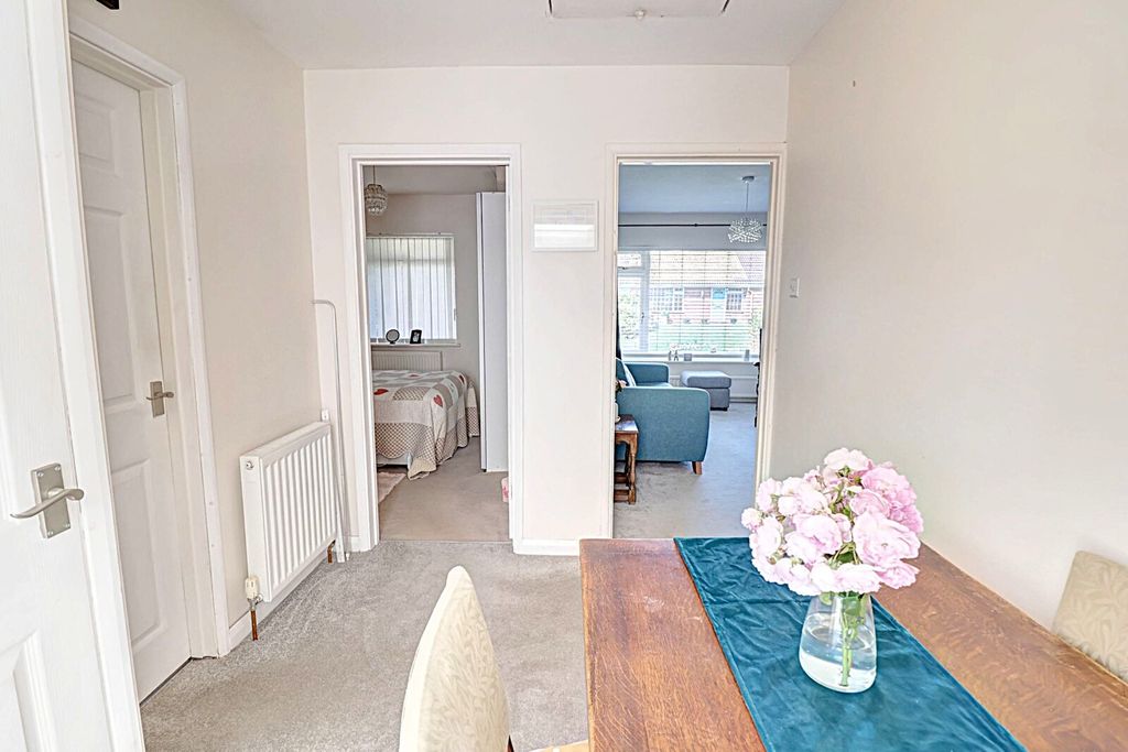 Property photo 3 of 13 Picture No. 05