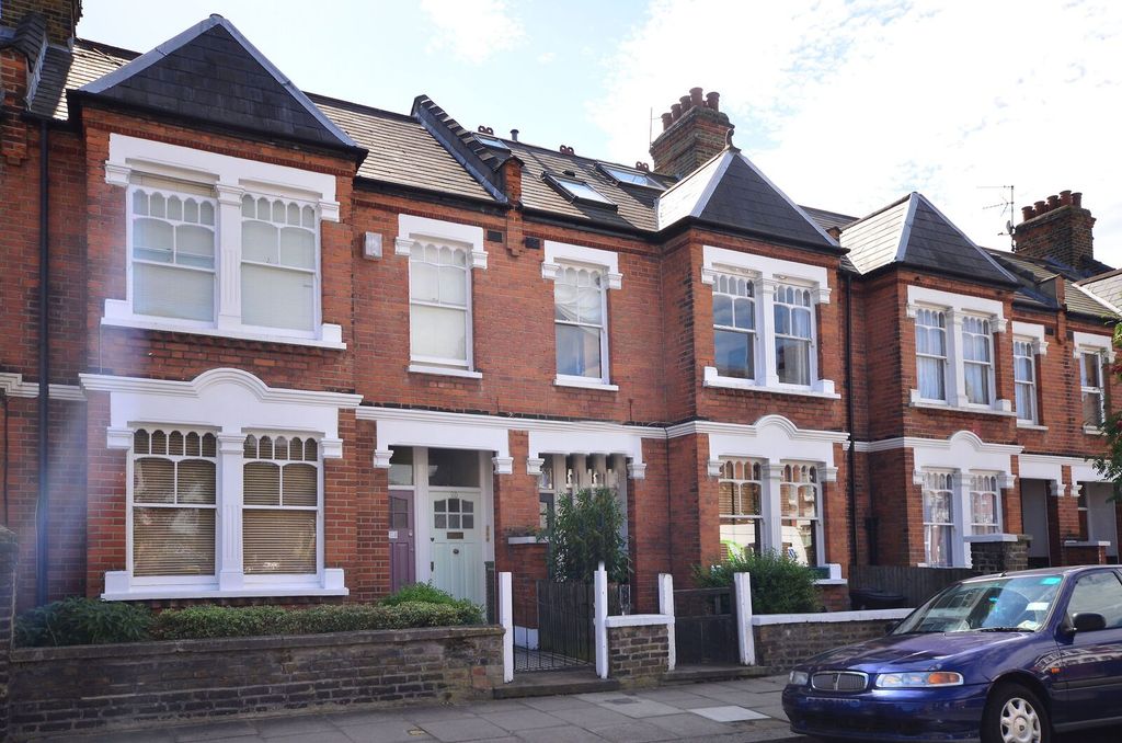 Property photo 1 of 7