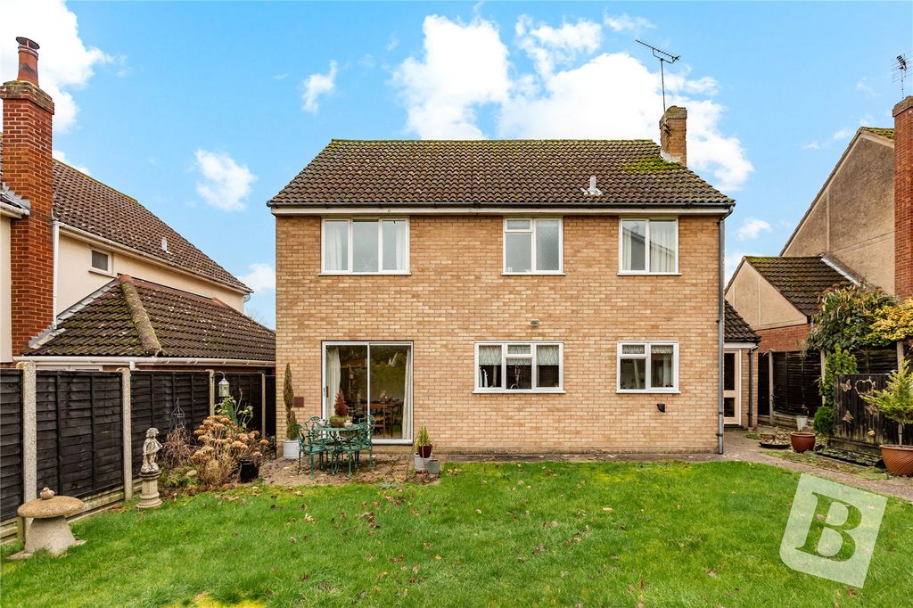 Property photo 2 of 19 Garden