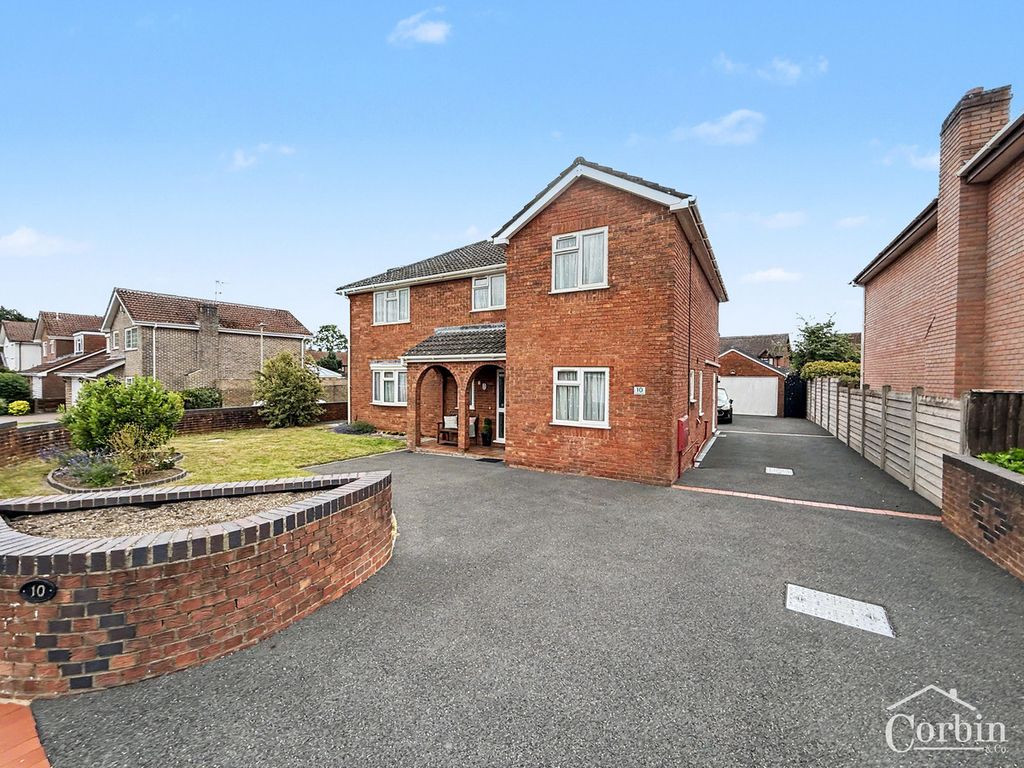 Property photo 1 of 26