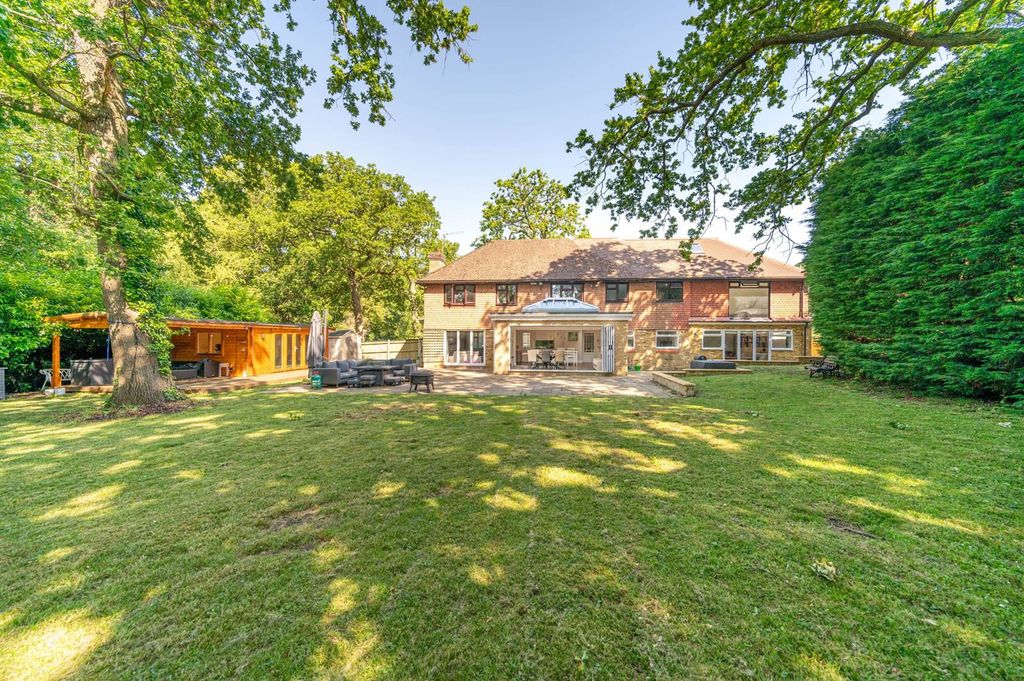 Property photo 3 of 17