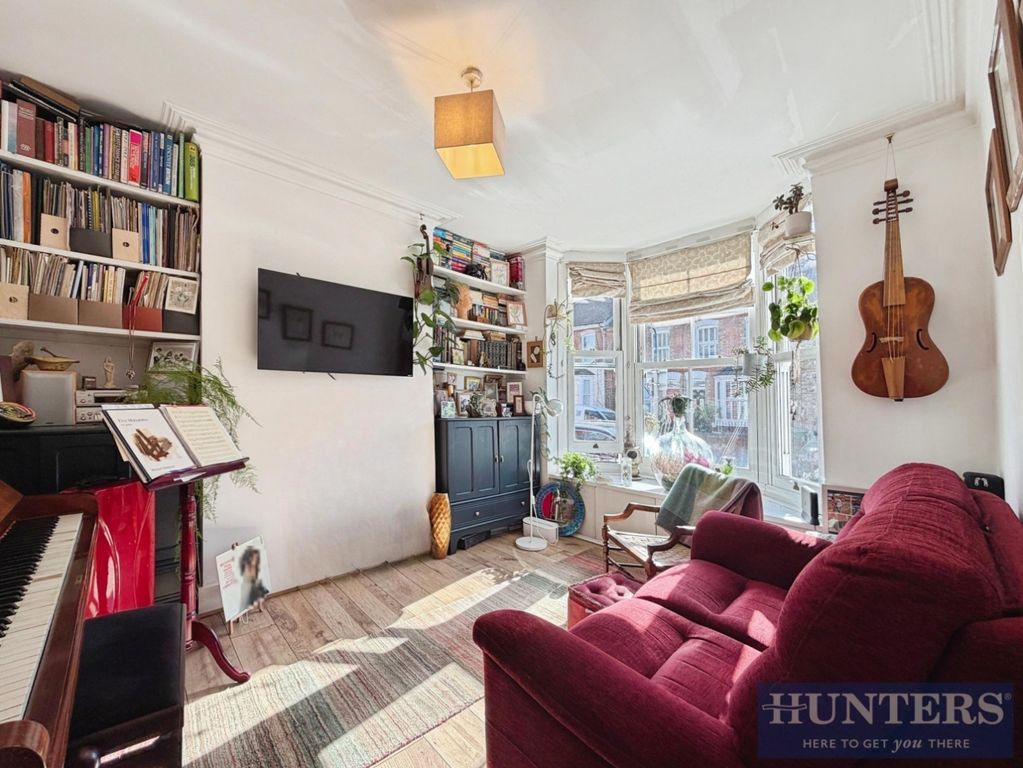 Property photo 2 of 20 Pbox-Img.Jpg