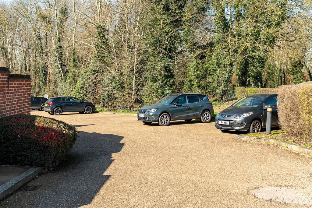 Additional image 25 of 3 bed terraced house for saleHarrison Lane, Balls Park, Hertford SG13