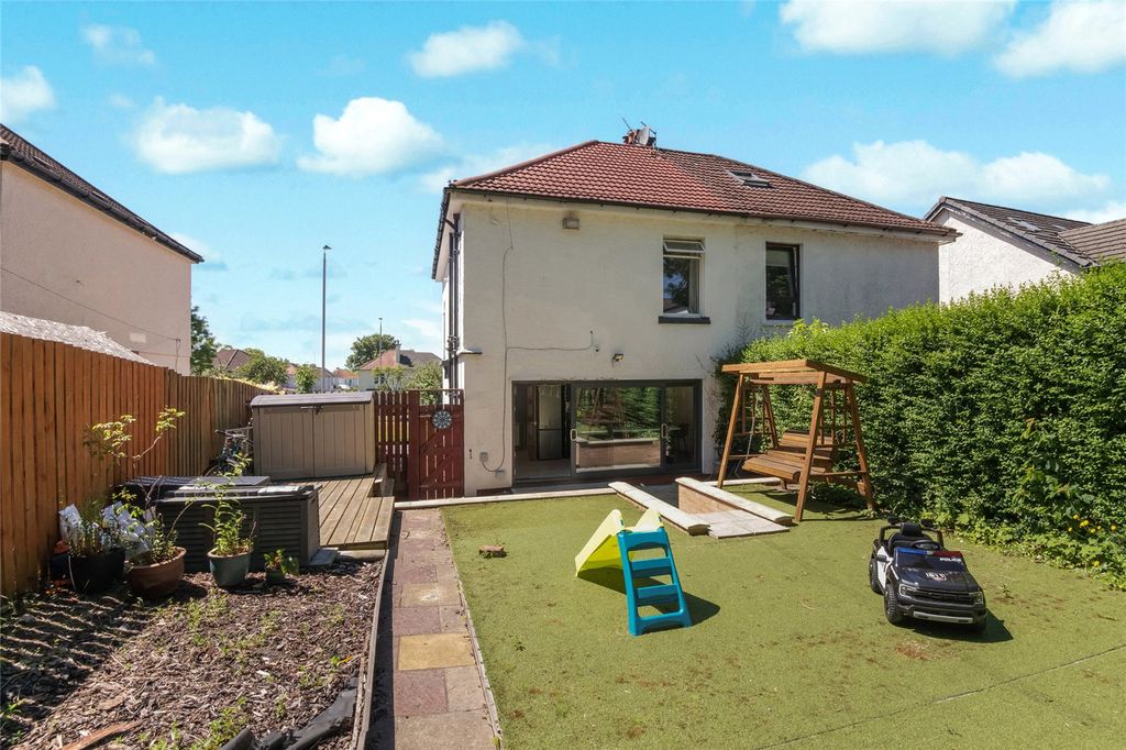 Property photo 3 of 18 Picture No. 16