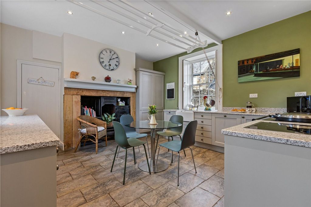 Property photo 3 of 38 Kitchen