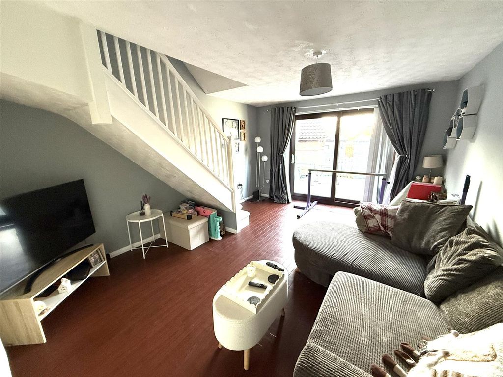 Property photo 3 of 10 Naseby 20.Jpg