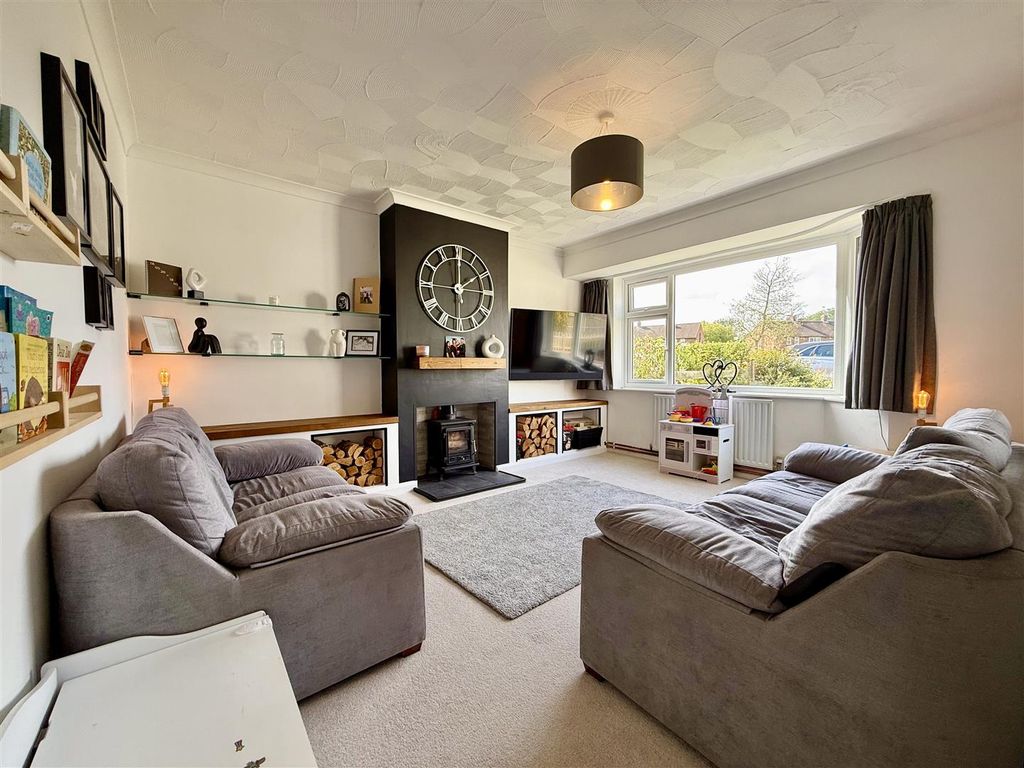 Property photo 3 of 22 3