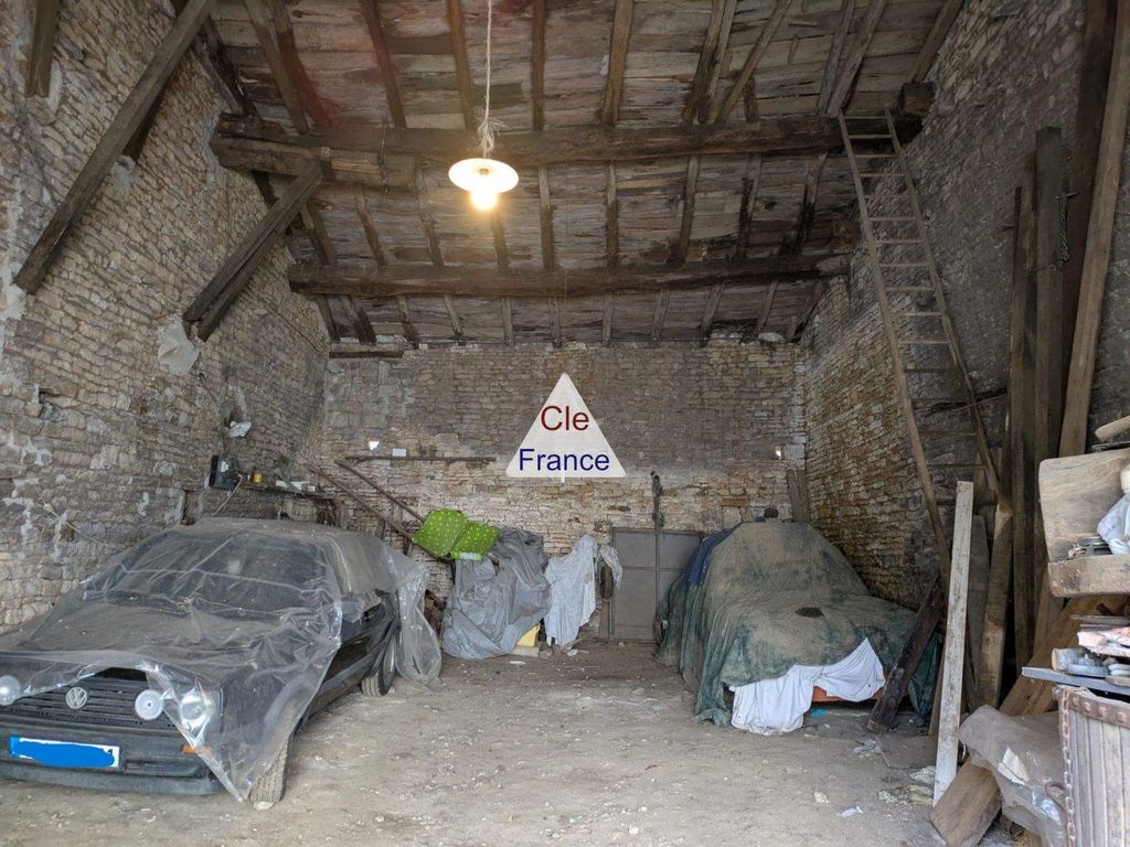 Property photo 2 of 3