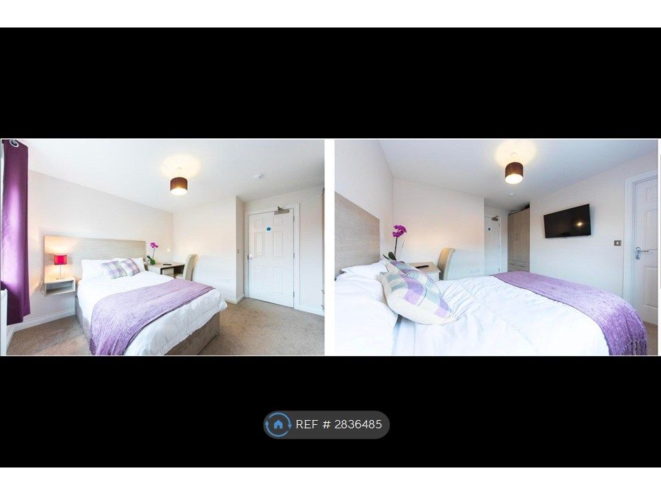 Property photo 3 of 6 Room 6