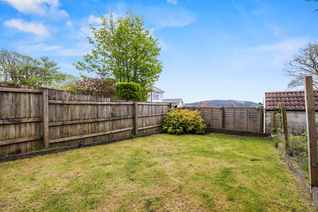 Property photo 3 of 23