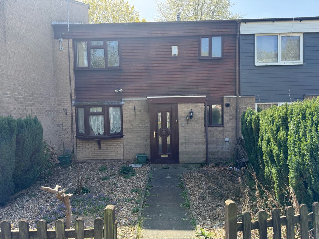 Property photo 1 of 10 Front