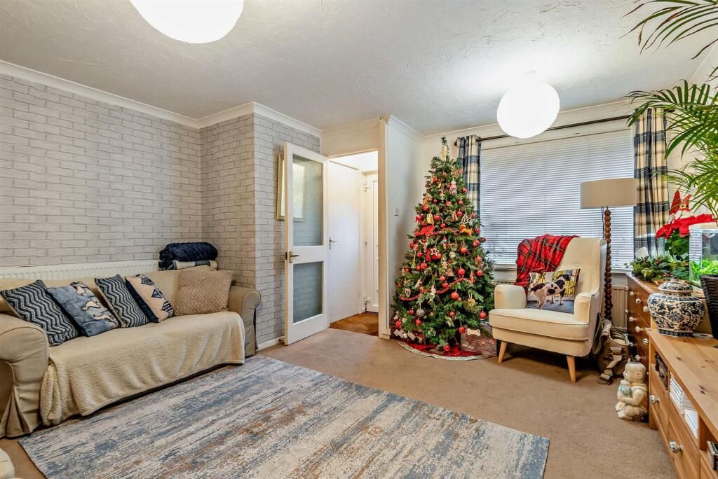 Property photo 3 of 14