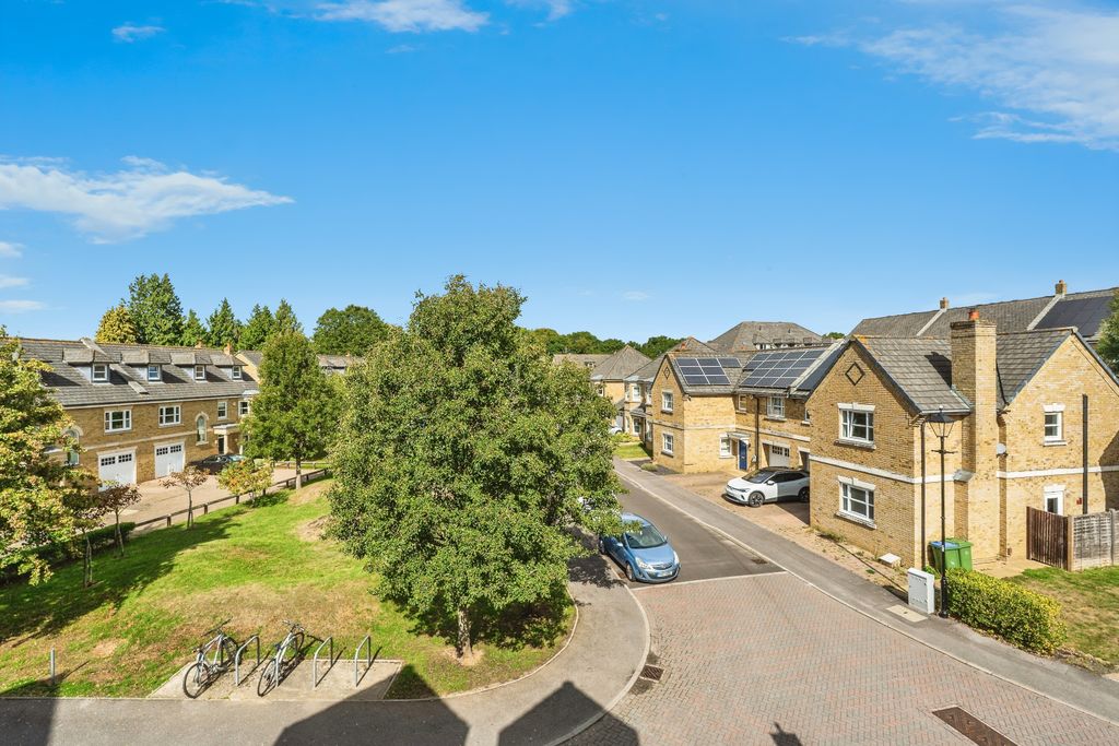 Property photo 1 of 20