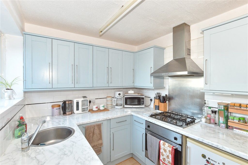 Property photo 3 of 13 Kitchen