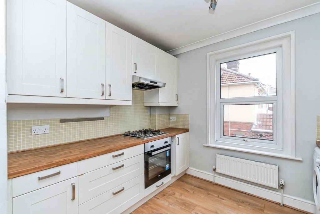 Property photo 2 of 12 Pbox-Img.Jpg
