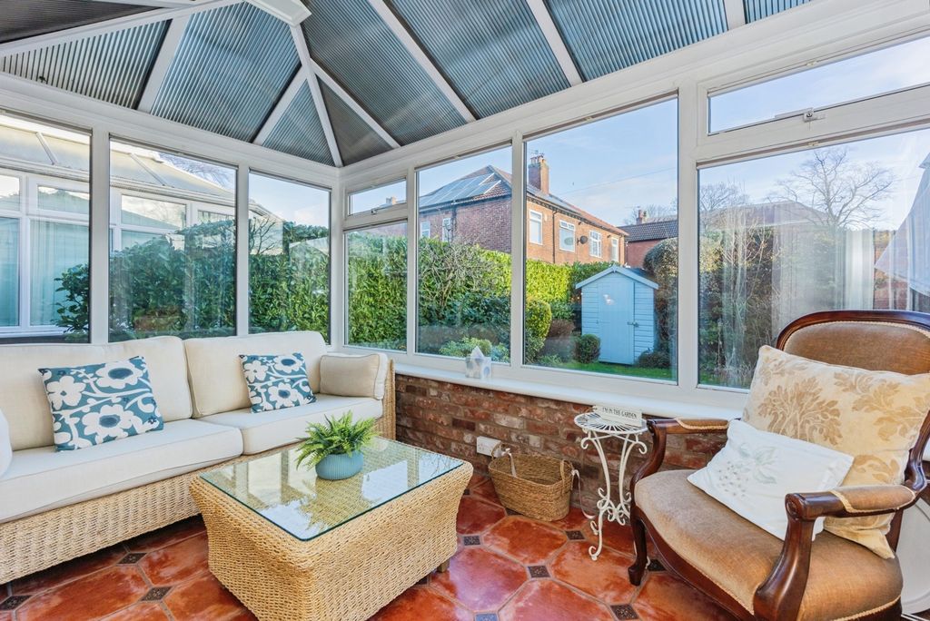 Property photo 3 of 16 Pbox-Img.Jpg