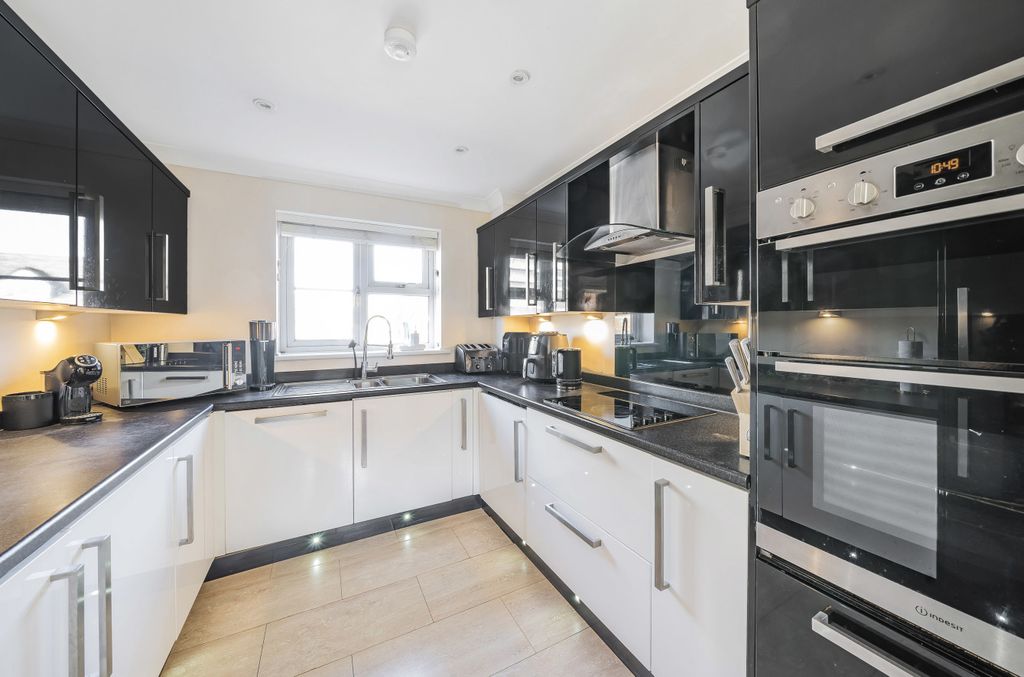 Property photo 2 of 9 1094449 (16).Jpg