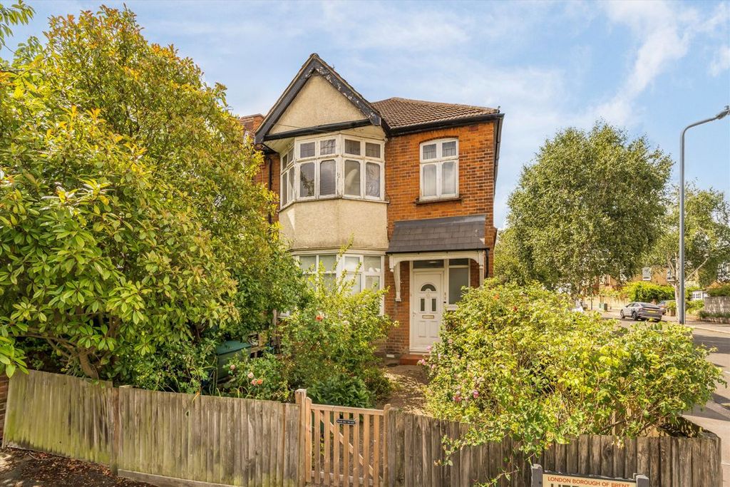 Property photo 1 of 5