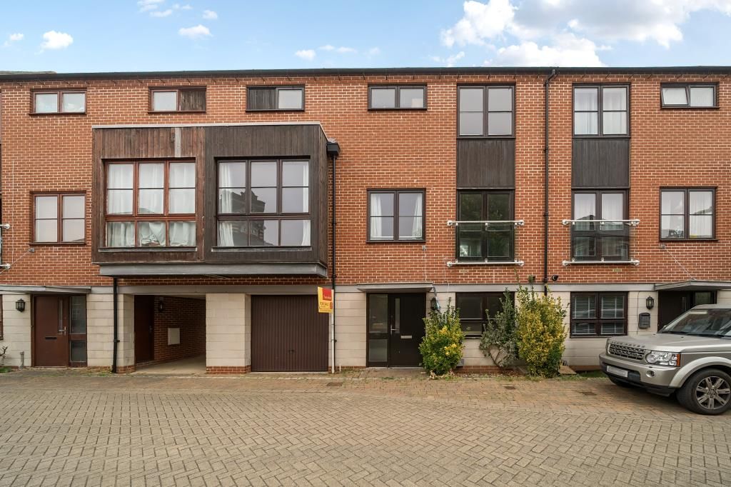 Property photo 1 of 1 External View