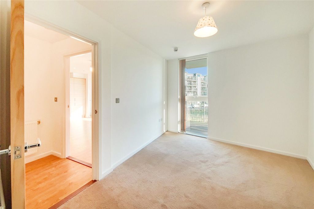Property photo 3 of 10 Picture No. 04