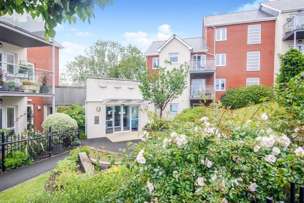 Property photo 1 of 24 Somers Brook Court.Jpg
