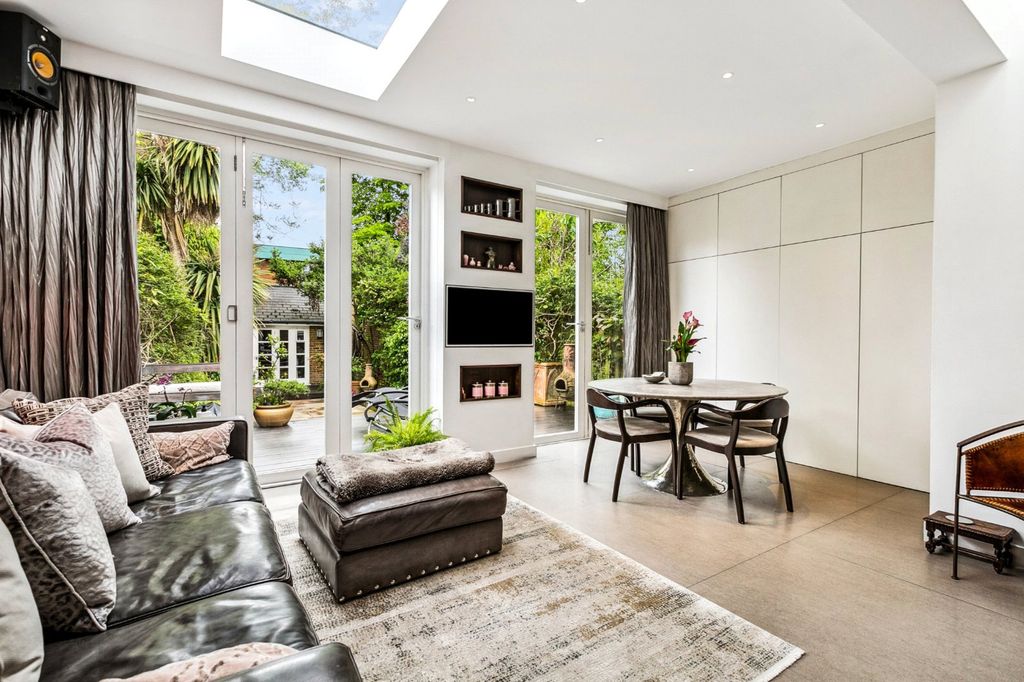 Property photo 3 of 11 Family Room