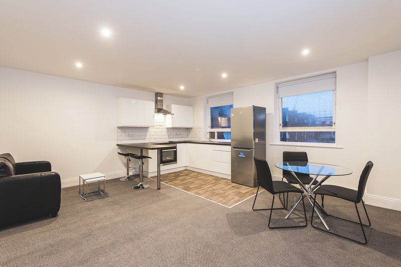 Property photo 2 of 3