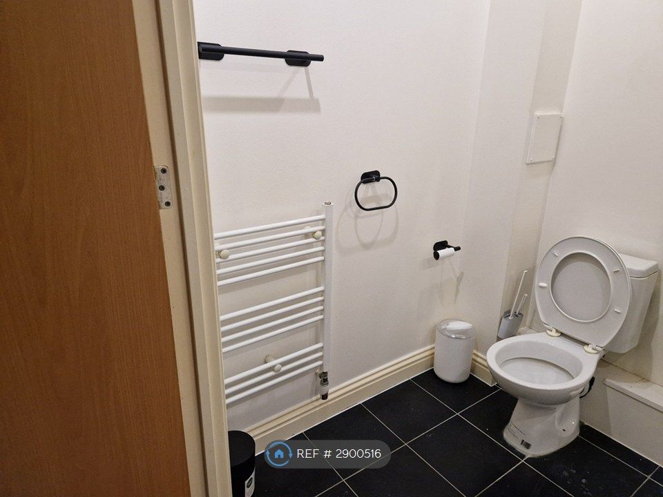 Property photo 3 of 6