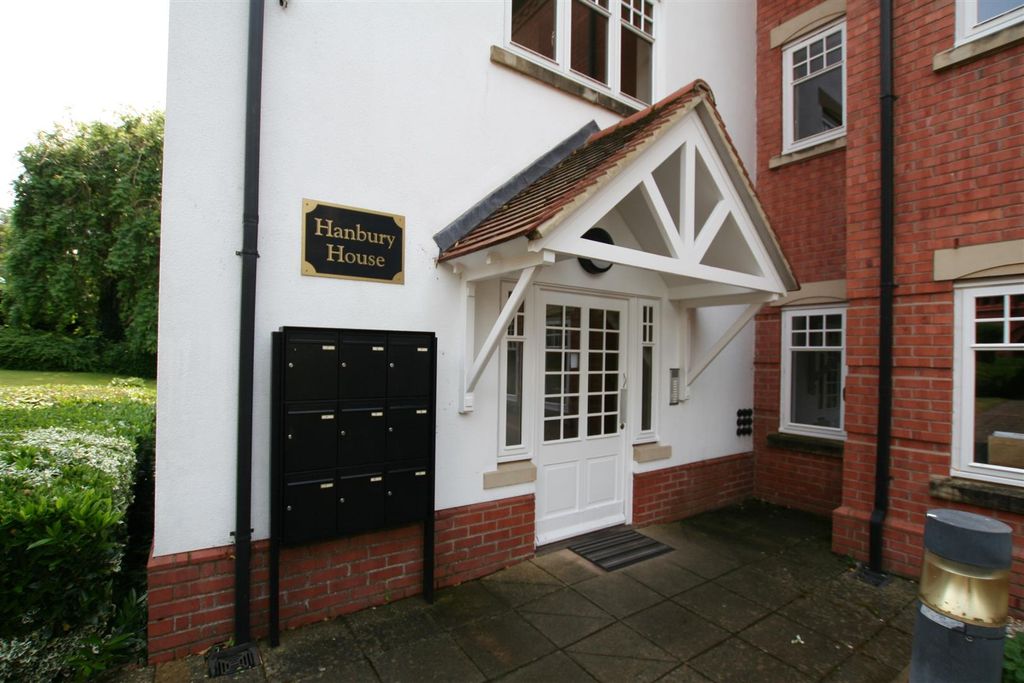 Property photo 2 of 8 Hanburyhouse2,Entrance.Jpg