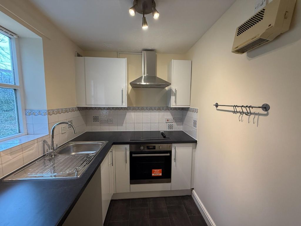 Property photo 2 of 13 Img_6099.Jpg