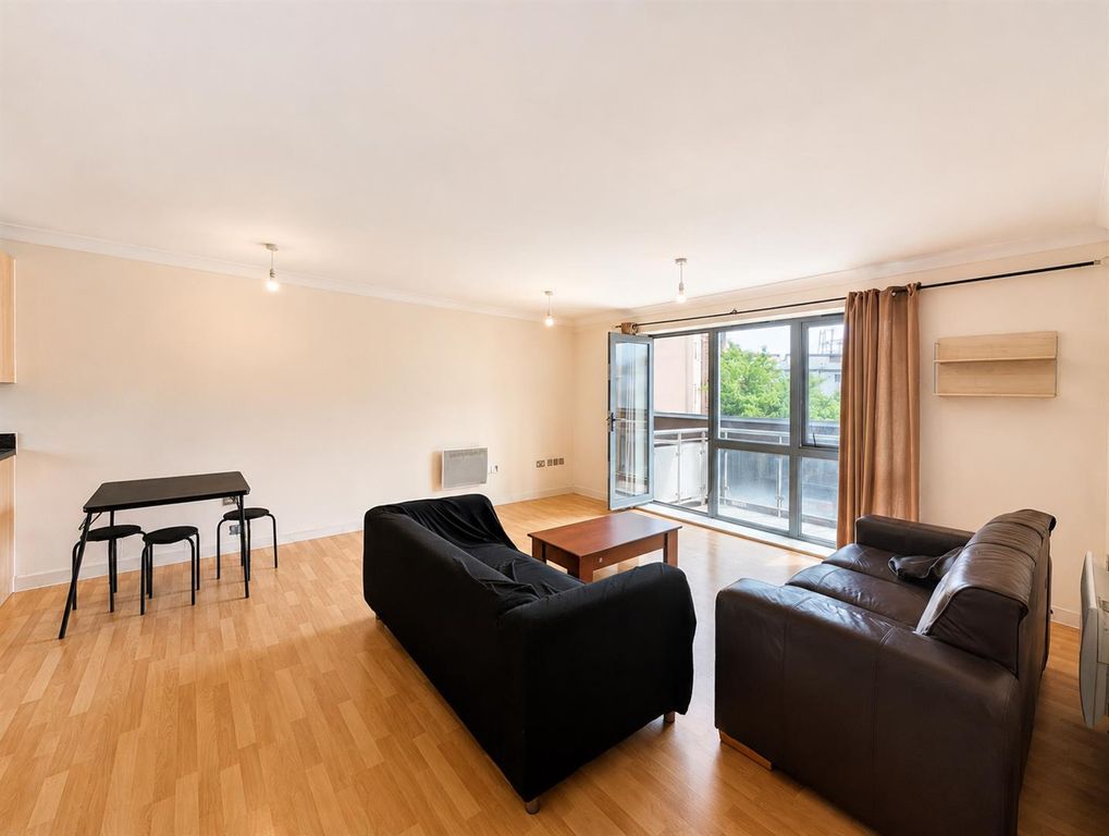 Property photo 1 of 11 1