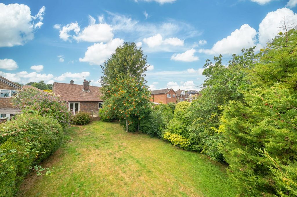 Property photo 1 of 10 Garden